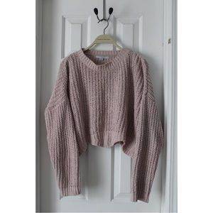 Light pink cropped knit sweater. Brand: Favlux. Size: medium.
